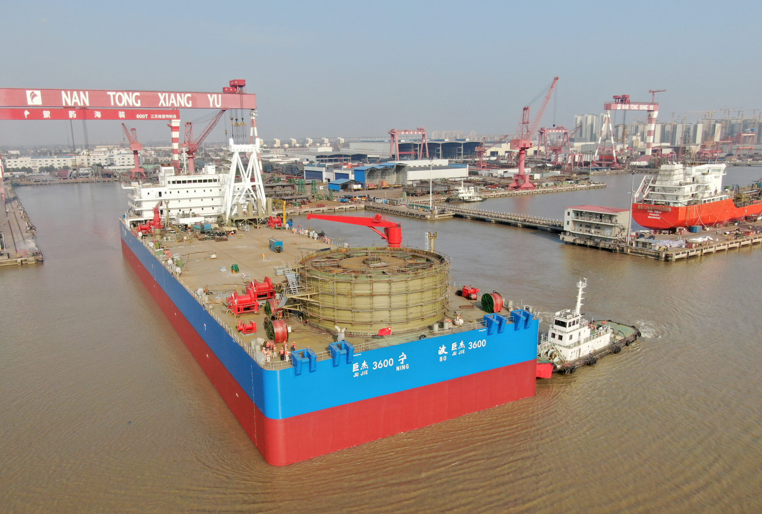 巨杰3600（Ju Jie 3600） 3,600t吊 | Crane Vessels